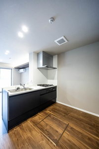 シャーメゾン弁天 0102号-3