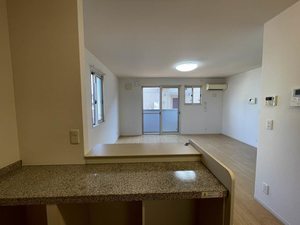 ルミエール学校町 A103号-2