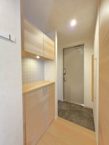 ＴＲＵＳＴ　ＭＡＩＳＯＮ　京 0301号-9