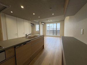 シャーメゾン国府宮駅前 0303号-2