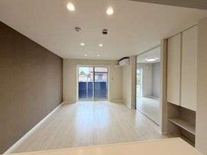 エスティーラ 0102号-3