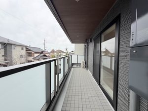 エスティーラ 0201号-4