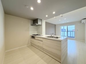 エスティーラ 0202号-5