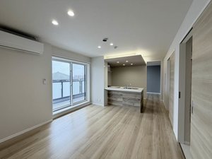 エスティーラ 0301号-3