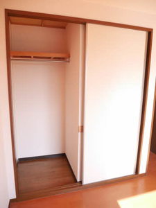 フレンドリー C202号-9