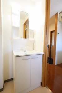 オアシス津 0201号-5