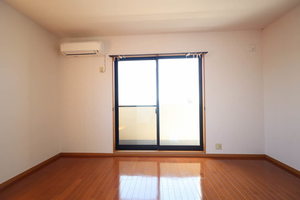 オアシス津 0301号-2