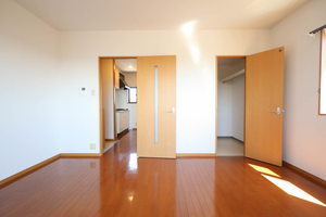 オアシス津 0301号-8