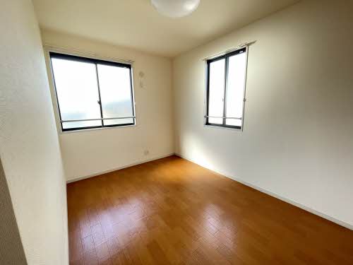 サンハイツ徳重 C201号-6