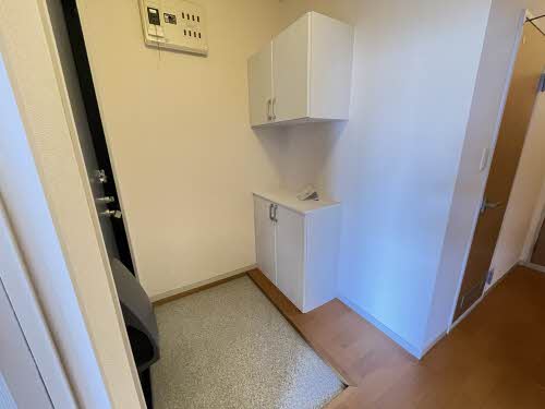 サンハイツ徳重 C201号-8