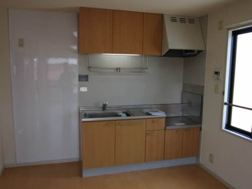 ファミール八光 A201号-9