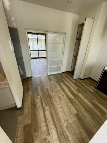 サンシャトー上浜 0101号-4