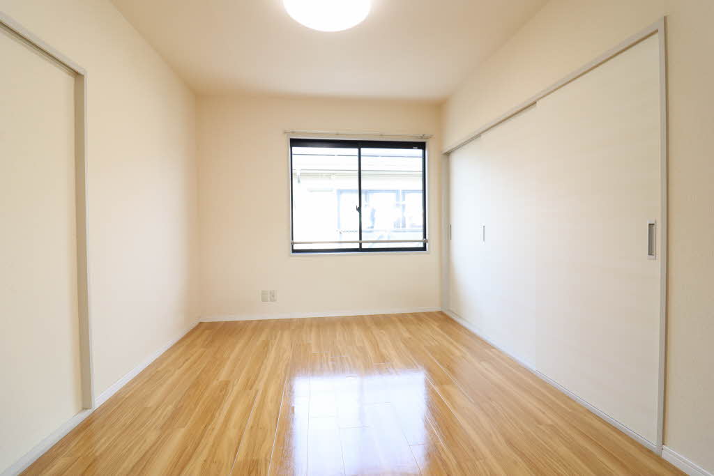 ルミエール７７７ B202号-4