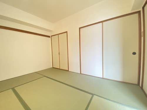 プチシャトー五軒家 0203号-3