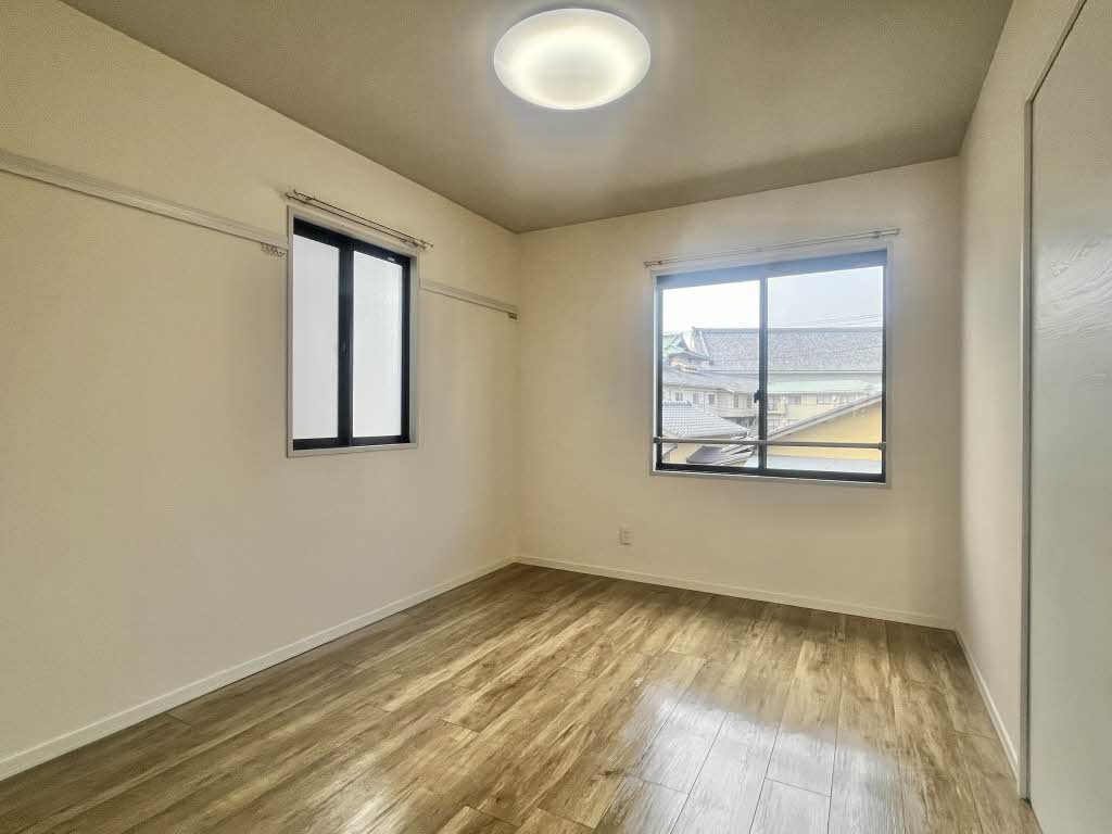 フレグランスワタナベ B201号-6