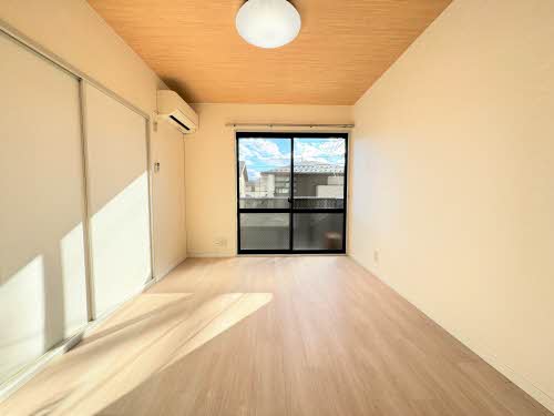 ディアス上杉 B201号-3