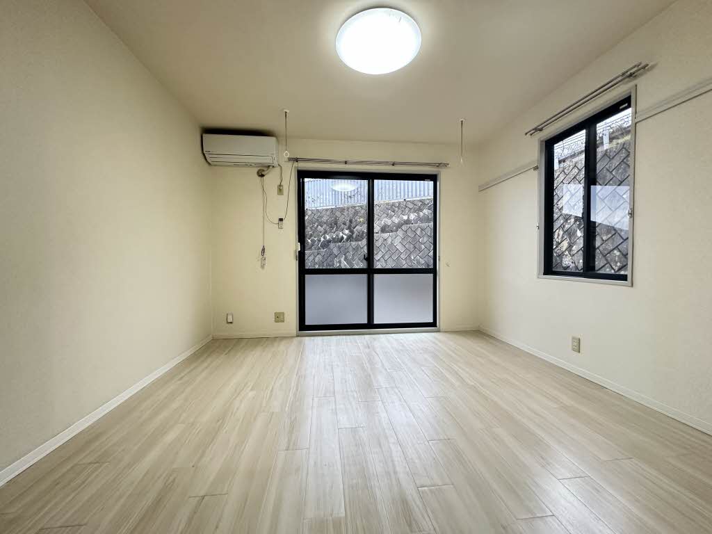 フレグランス西林 C102号-2