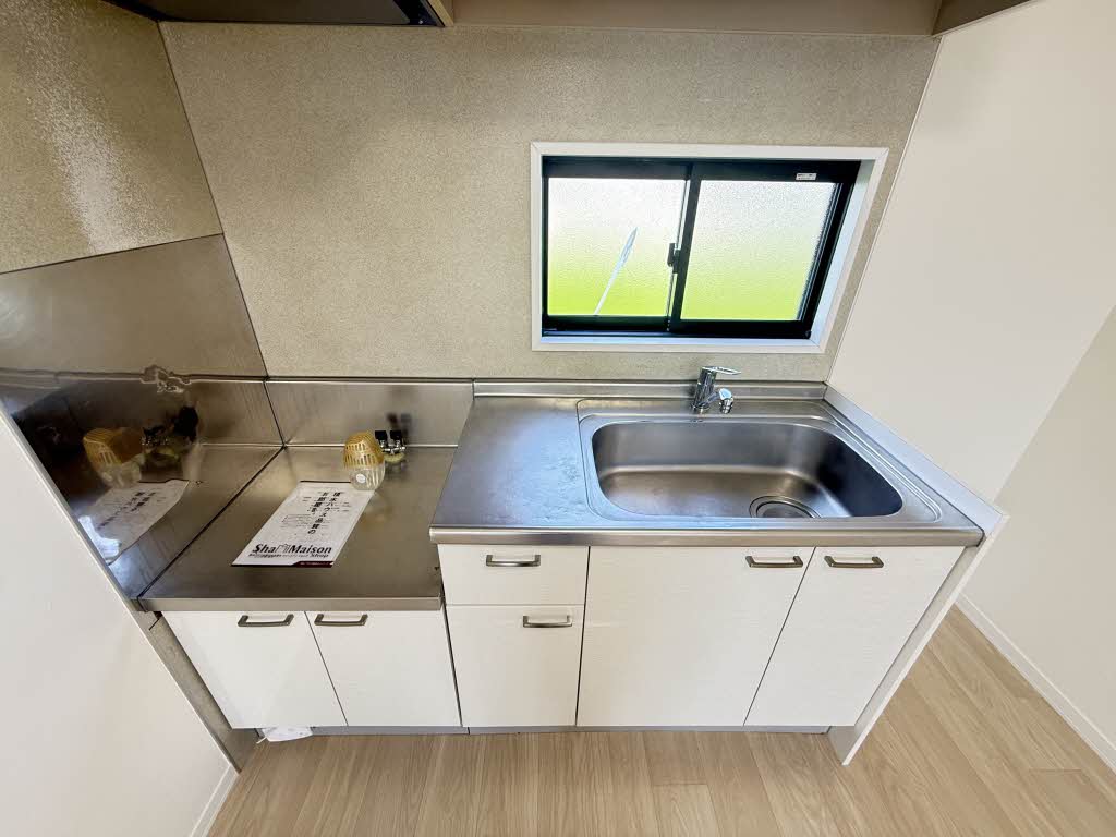SUN VILLAGE YOSHIDA B102号-9