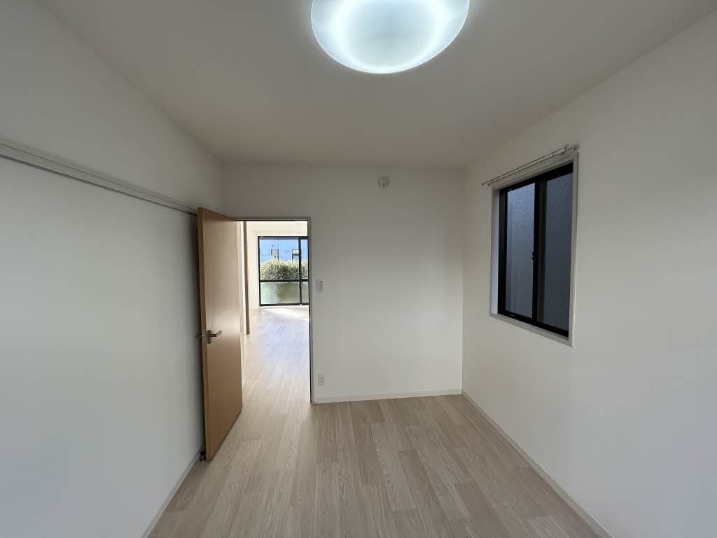 サニーハイツ B102号-11