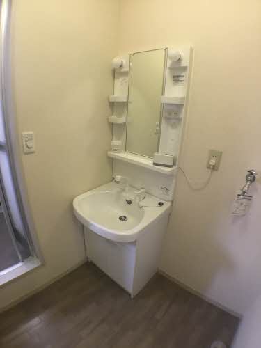 サンロイヤル北方 A101号-9