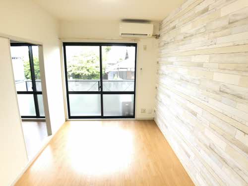 フレグランス小島 A202号-2