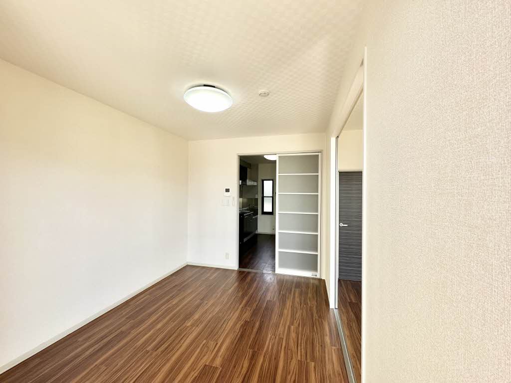 リーベン岡崎 B103号-3