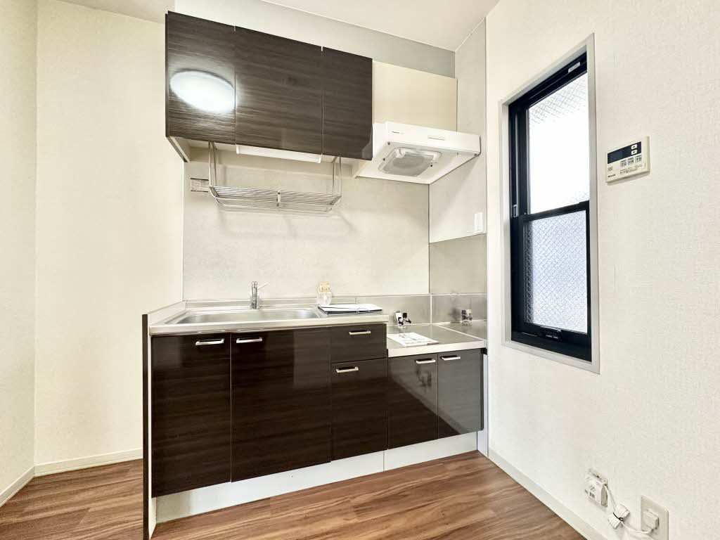 リーベン岡崎 B103号-8