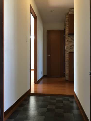 グランシャリオ C202号-3