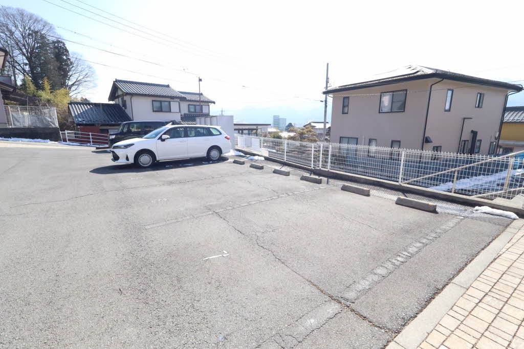 メゾンソレイユ A202号-4