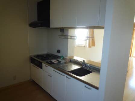 メゾンソレイユ B102号-5