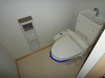 メゾンソレイユ B102号-9