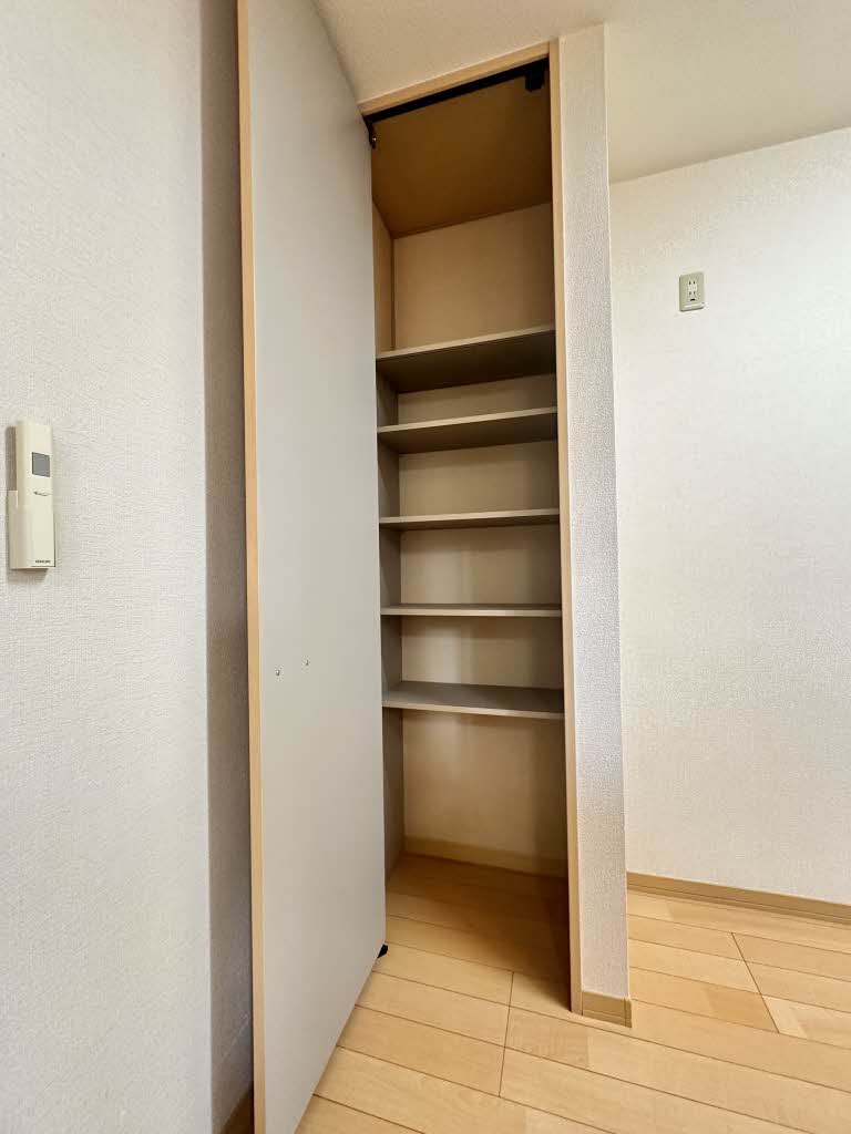 ルミエール沙羅 A101号-15