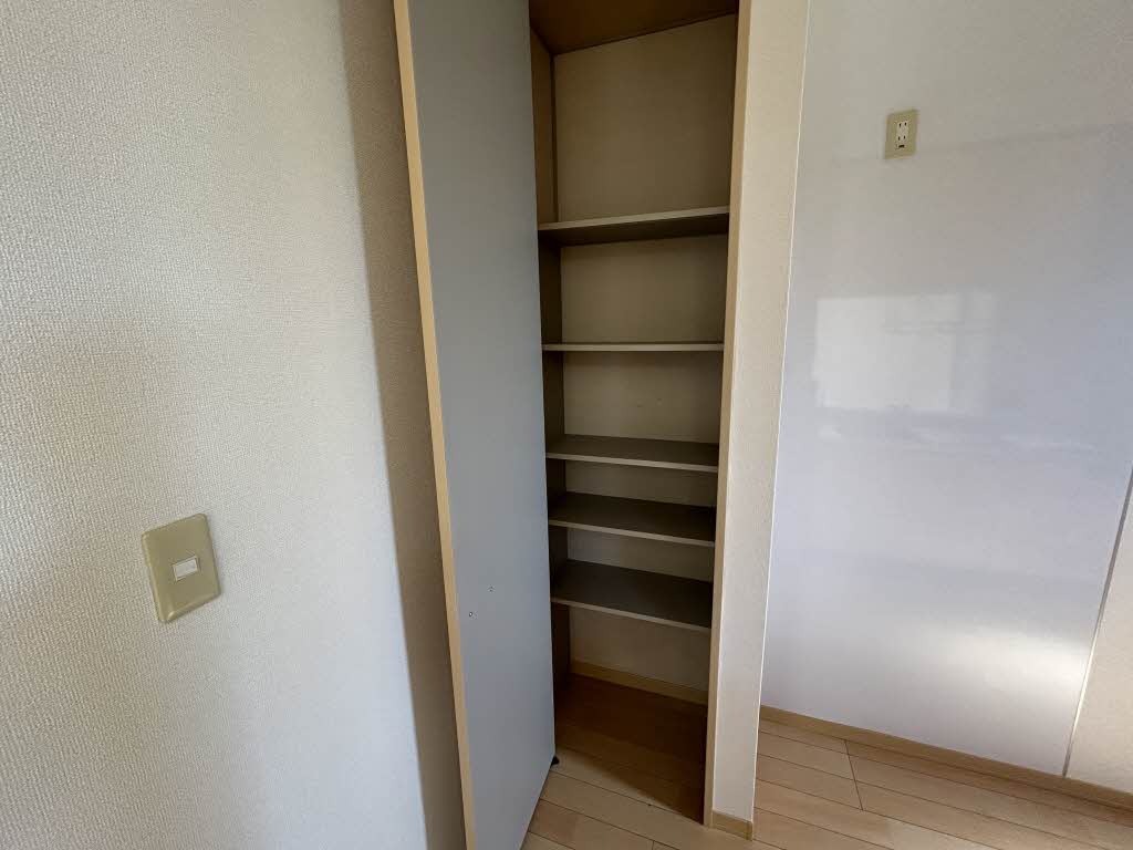 ルミエール沙羅 B101号-9