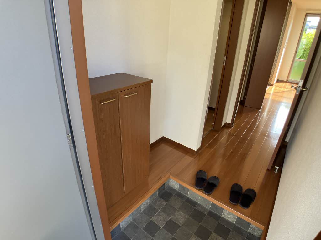 ヴィラ　クオーレⅡ 0101号-8