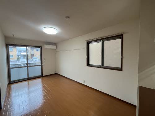 アーバンコート B101号-3