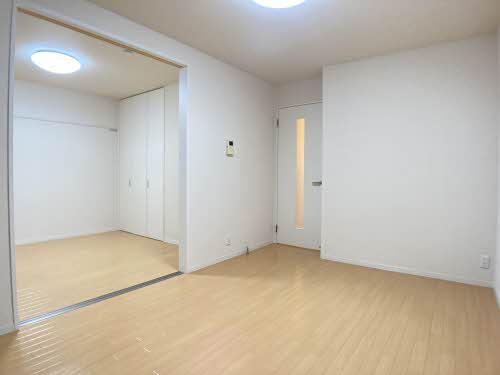 サンパーク西塚 A101号-2