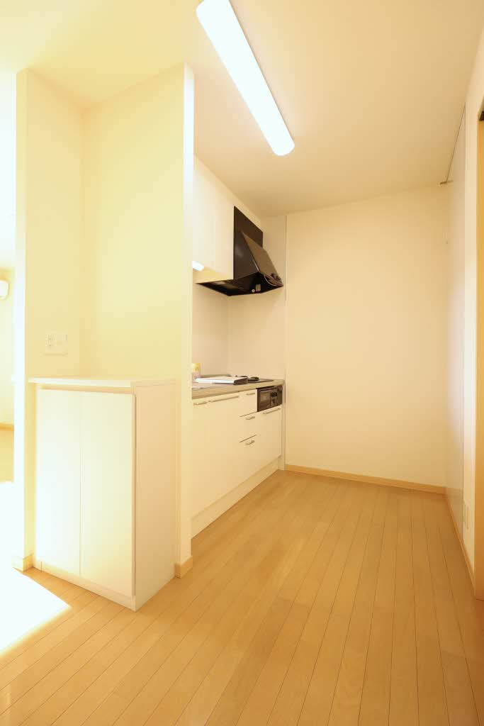 カルチェ・ブラン H105号-4