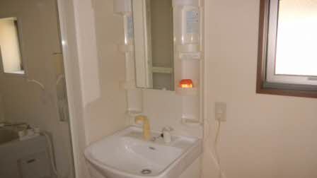 シャルム城東 A202号-5