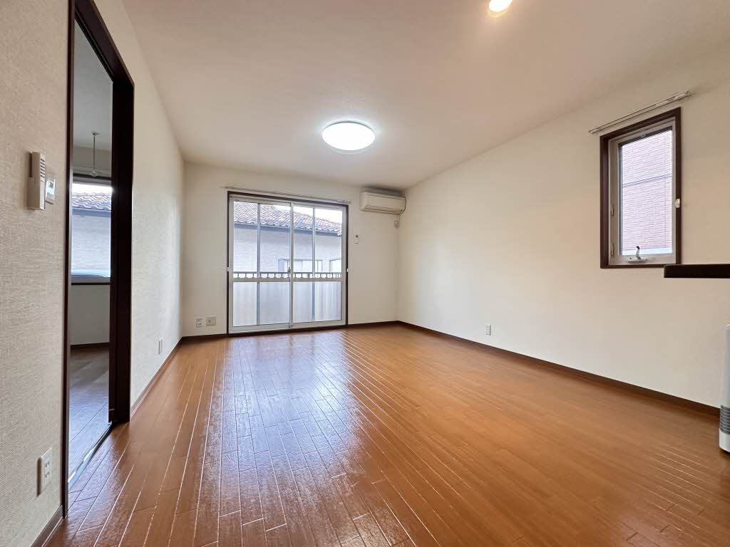 ビューラーはるか B102号-3