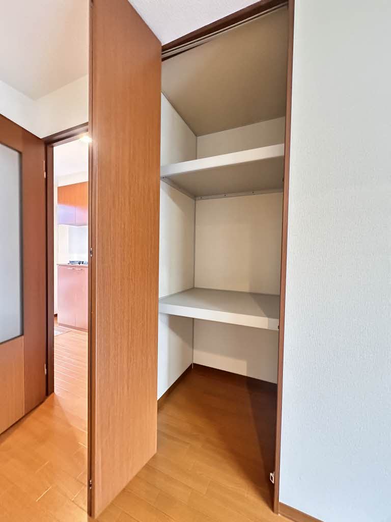 ビューラーはるか B102号-8