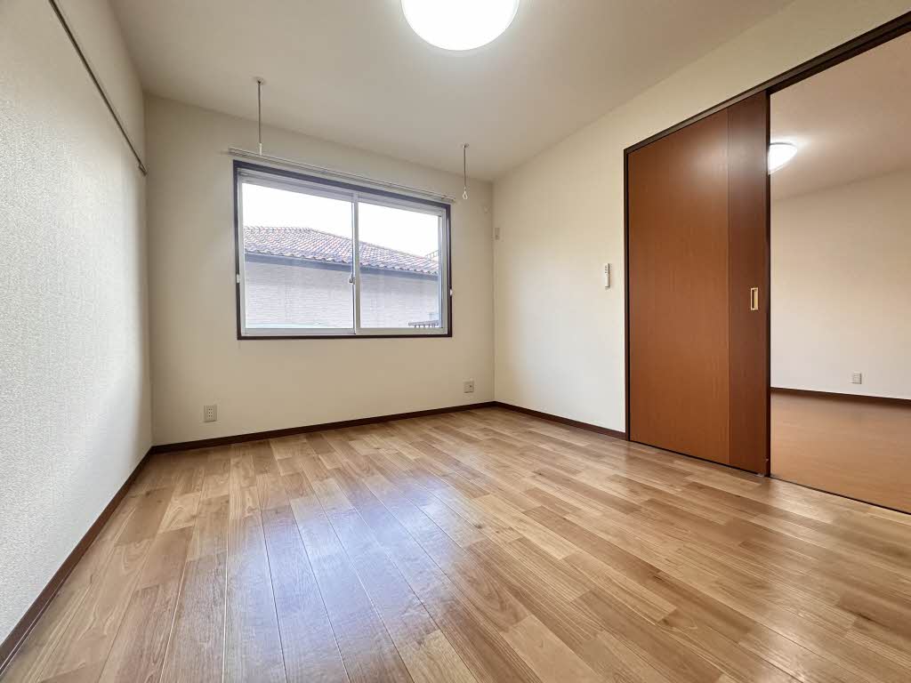 ビューラーはるか B102号-9