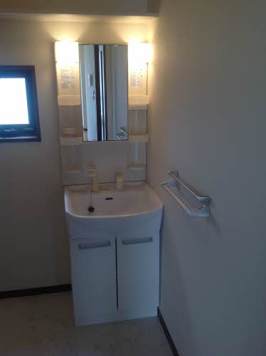 サクシードⅢ C201号-4