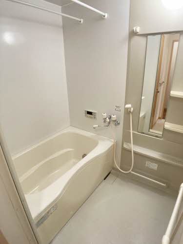 シャトル三弥 0202号-5