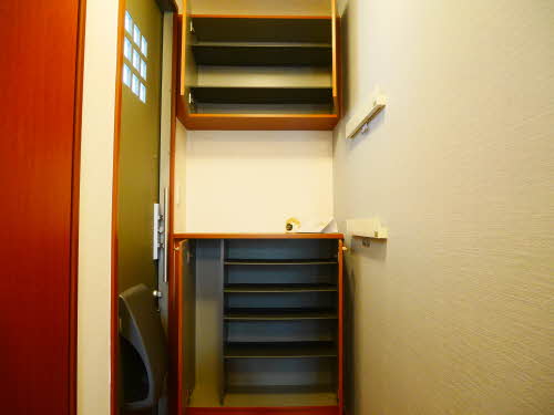 ウィステリア A202号-3