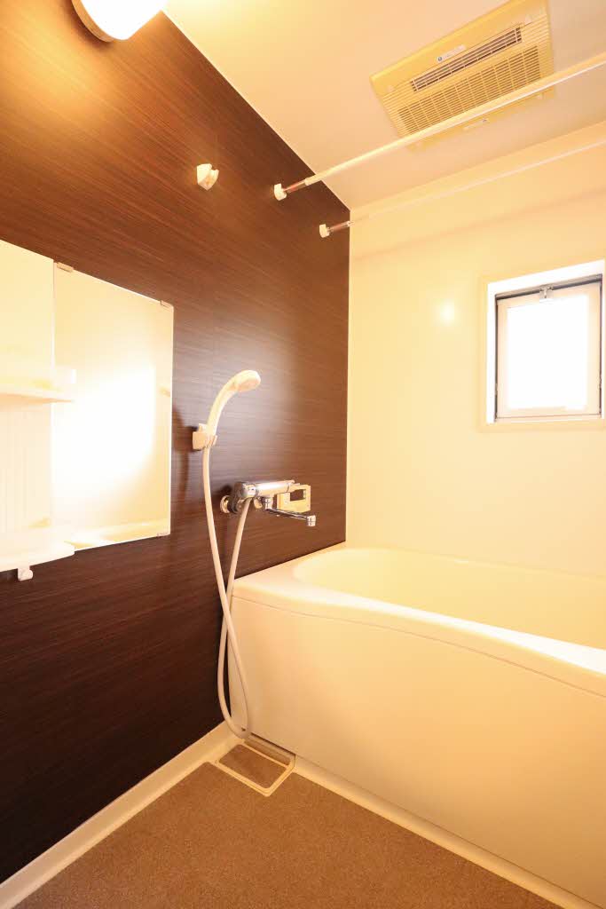 アヴァンティ 0203号-8