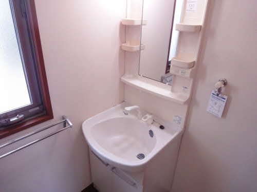 アミティエ神明 A201号-9