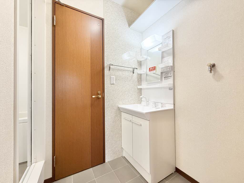 クリサ・ノーヴァ C201号-6