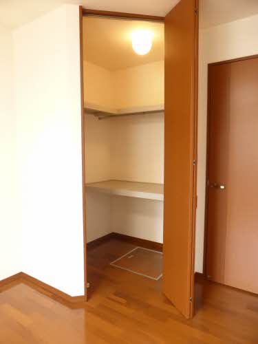 アイリス C101号-11