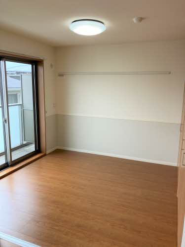 ヴィレッタ栄 E302号-7