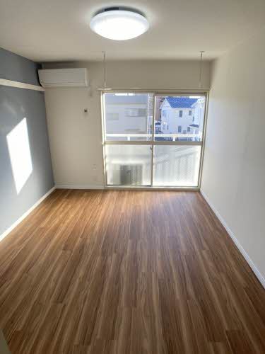 チロリン村 0203号-12